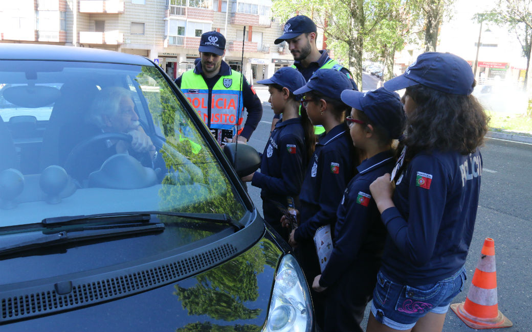 Alunos da Amadora participaram em ação no âmbito da 4.ª Semana Mundial para a Segurança Rodoviária 