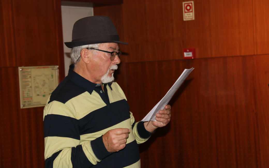 Manuel Rodrigues Lopes recita poesia