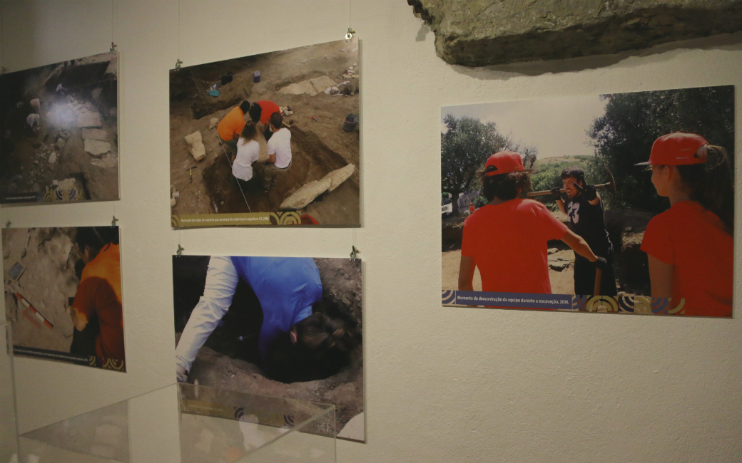 Exposição temporária "Reflexos da vida e da morte no Moinho do Castelinho"