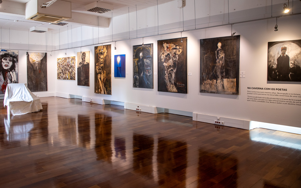 Até 8 outubro | Exposição "Bual, a íntima partícula de um poeta”