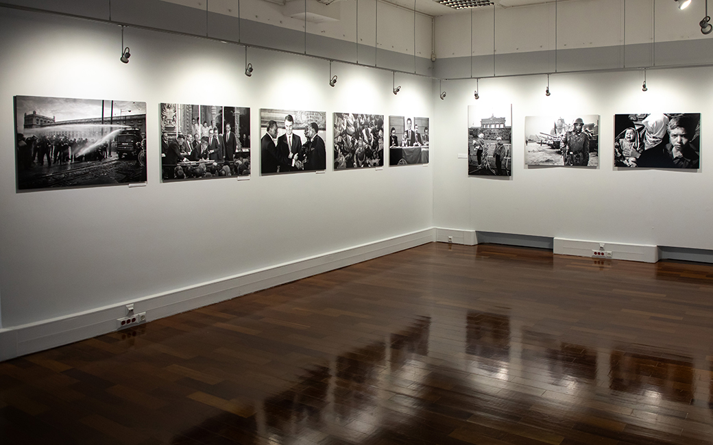  Até 18 maio | Exposição "74/99, Fotografia de Rui Ochoa" na Galeria Municipal Artur Bual