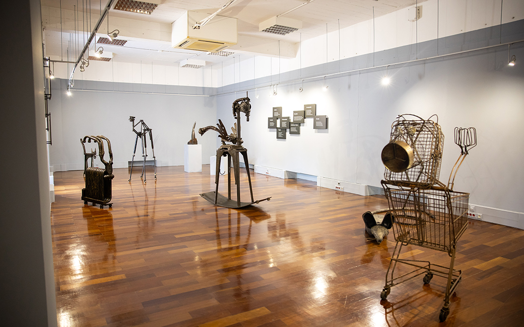 Até 12 outubro | Exposição “O Bestiário ou Cortejo de Orfeu” - Esculturas de João Limpinho (1947-2015)