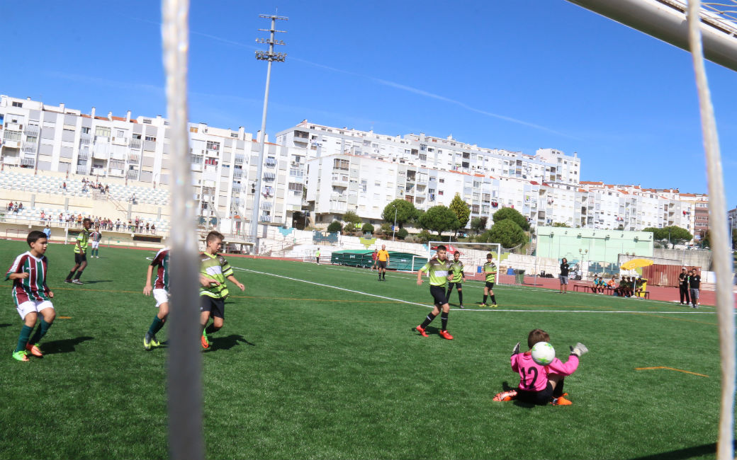 Clube Desportivo Estrela vence Torneio de Futebol Infantil