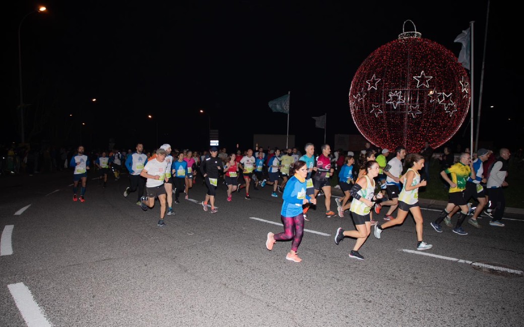 Atletas contaram com o apoio do público ao longo de toda a corrida