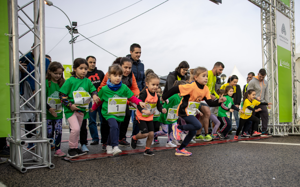 A 48ª edição da Corrida São Silvestre Amadora, evento desportivo promovido pela Câmara Municipal da Amadora, realizou-se na tarde do último dia do ano, dia 31 de dezembro, e contou com a presença de 2 300 atletas.