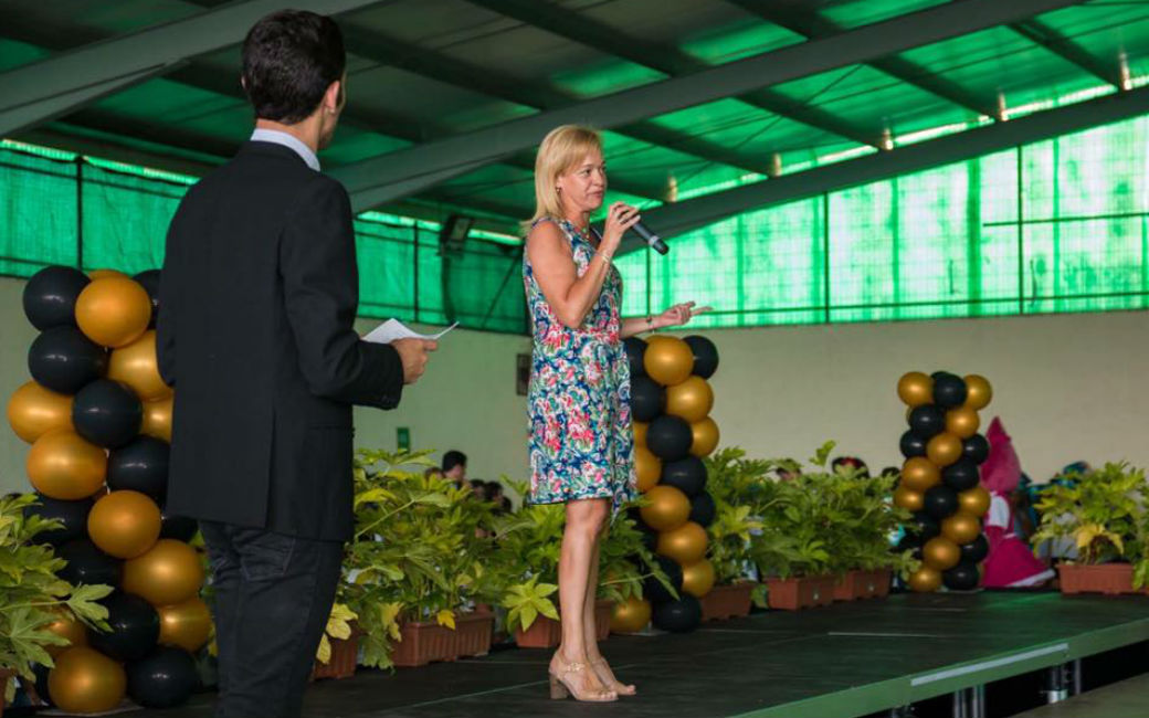 Carla Tavares, Presidente da CMA, felicita os Finalistas