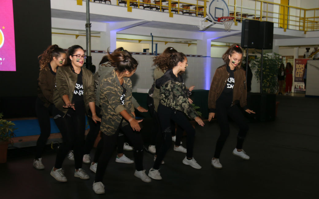 Grupo de dança URBANAS, da Escola Secundária Fernando Namora