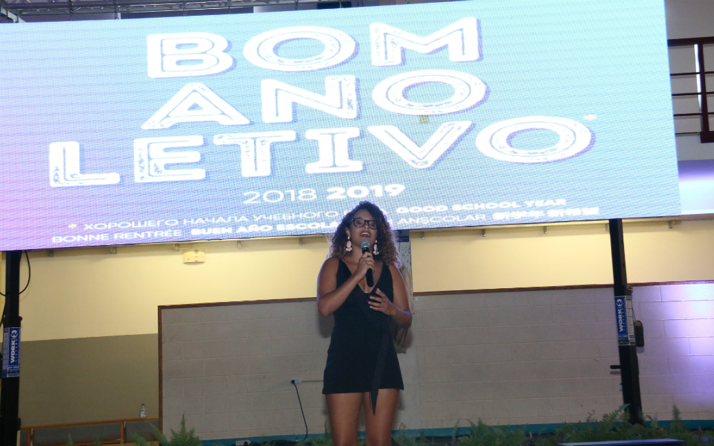 A jovem cantora e ex-aluna daquela escola, Catarina Castanhas, conhecida do público por participar nos programas "A Tua Cara Não Me É Estranha Kids" e "The Voice Portugal" presenteou a plateia com a sua atuação.