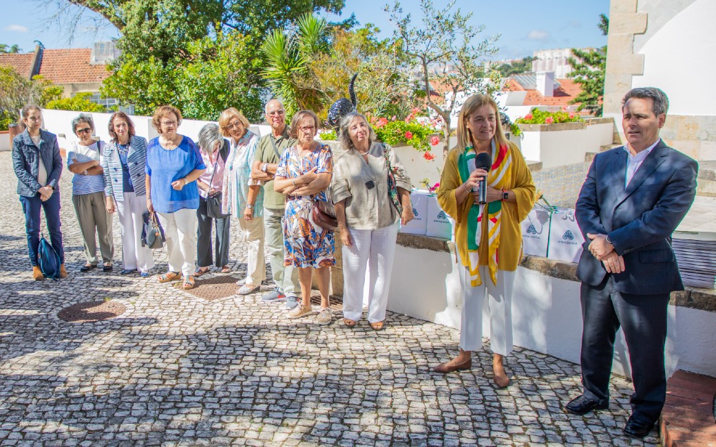 Carla Tavares, presidente da Câmara Municipal da Amadora, saudou profissionais de educação aposentados 