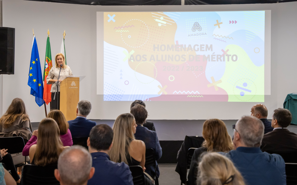 A cerimónia de homenagem aos melhores alunos do ensino secundário no ano letivo 2022/2023 decorreu no antigo Ski Skate Amadora Park, Núcleo Central do Amadora BD.