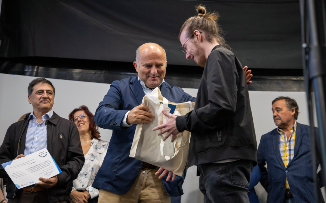 A cerimónia de homenagem aos melhores alunos do ensino secundário no ano letivo 2022/2023 decorreu no antigo Ski Skate Amadora Park, Núcleo Central do Amadora BD.