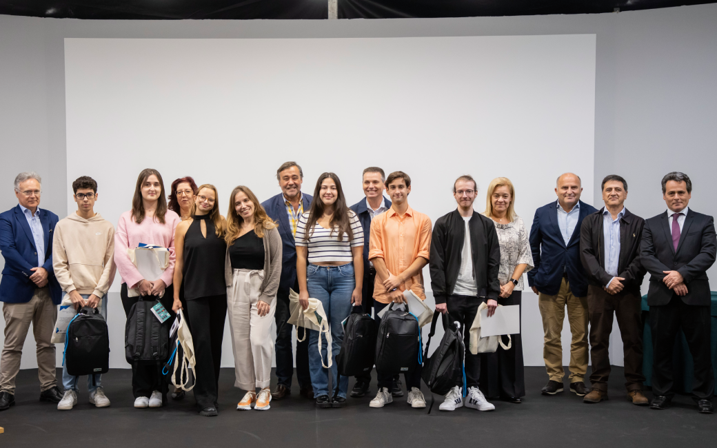 A cerimónia de homenagem aos melhores alunos do ensino secundário no ano letivo 2022/2023 decorreu no antigo Ski Skate Amadora Park, Núcleo Central do Amadora BD.