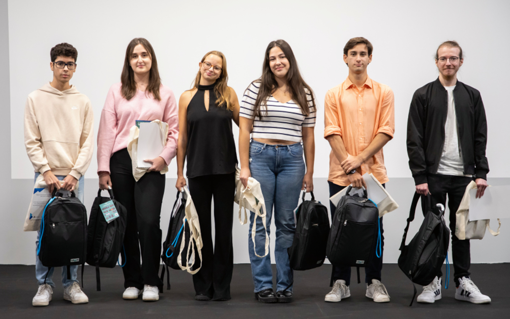 Há vinte anos que o Município da Amadora distingue os seus melhores alunos, tendo sido homenageados ao longo destas duas décadas cerca de 400 jovens.