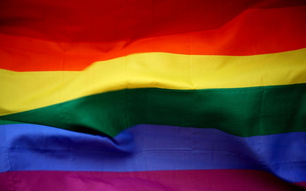 17 maio | Dia Internacional contra a Homofobia, a Transfobia e a Bifobia