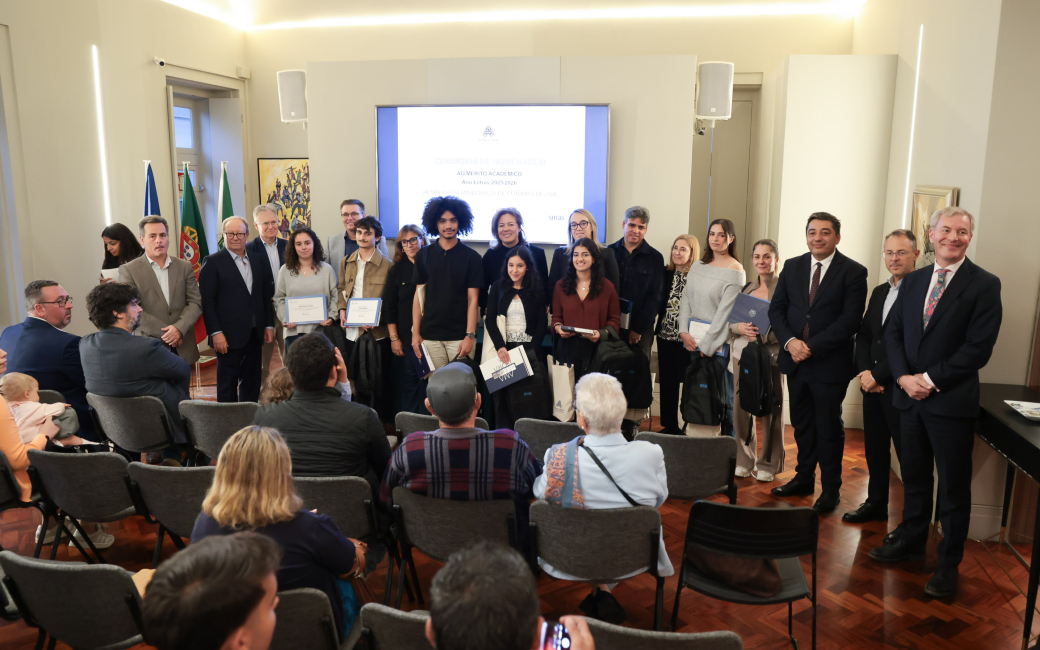 Município da Amadora homenageia mérito académico e distingue alunos pelo seu percurso escolar