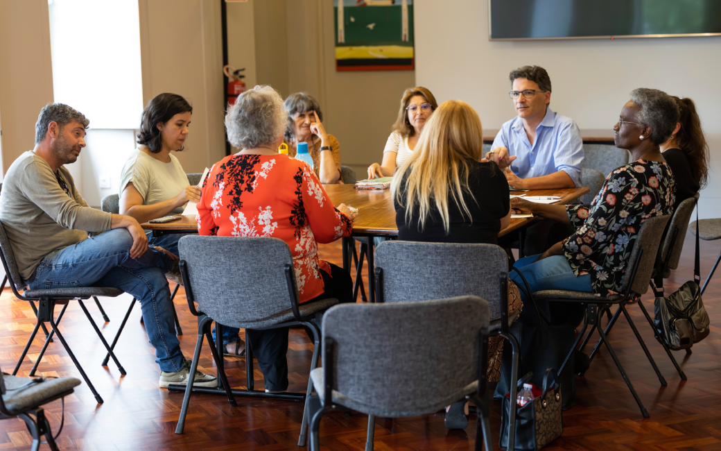 Esta iniciativa pretende comemorar os 20 anos de implementação do Programa Rede Social no município da Amadora, dando a conhecer o trabalho que tem vindo a ser desenvolvido em conjunto com todos os parceiros da cidade, bem como os projetos e ações inovadores que têm vindo a ser implementados no território.