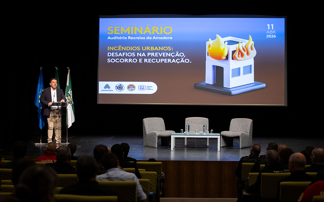 Amadora debate incêndios urbanos | desafios na prevenção, socorro e recuperação  