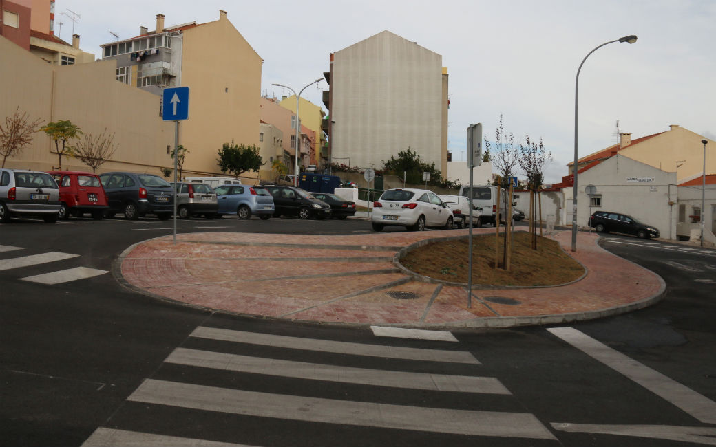 Trânsito e estacionamento ordenados