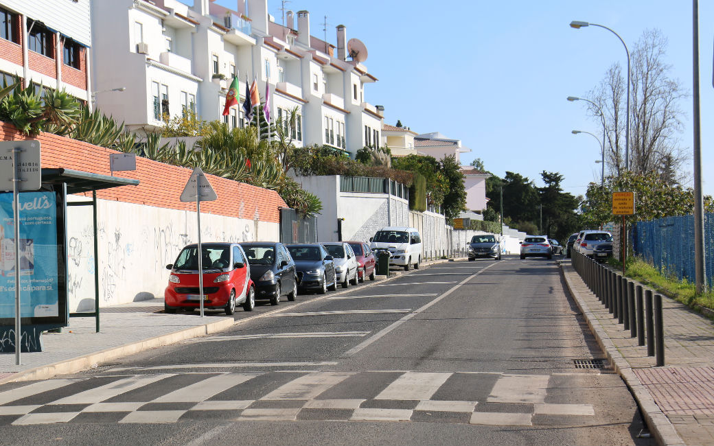 Estrada de Alfragide com mais segurança para peões