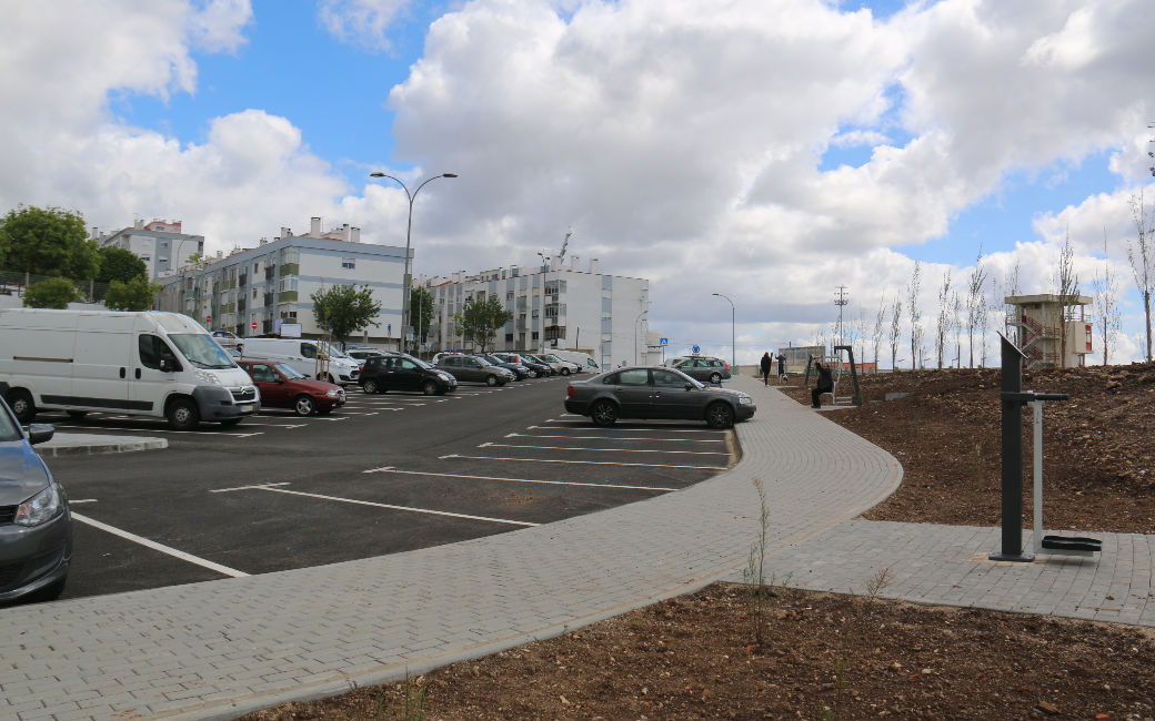 Concluído novo parque de estacionamento junto ao Monte da Galega