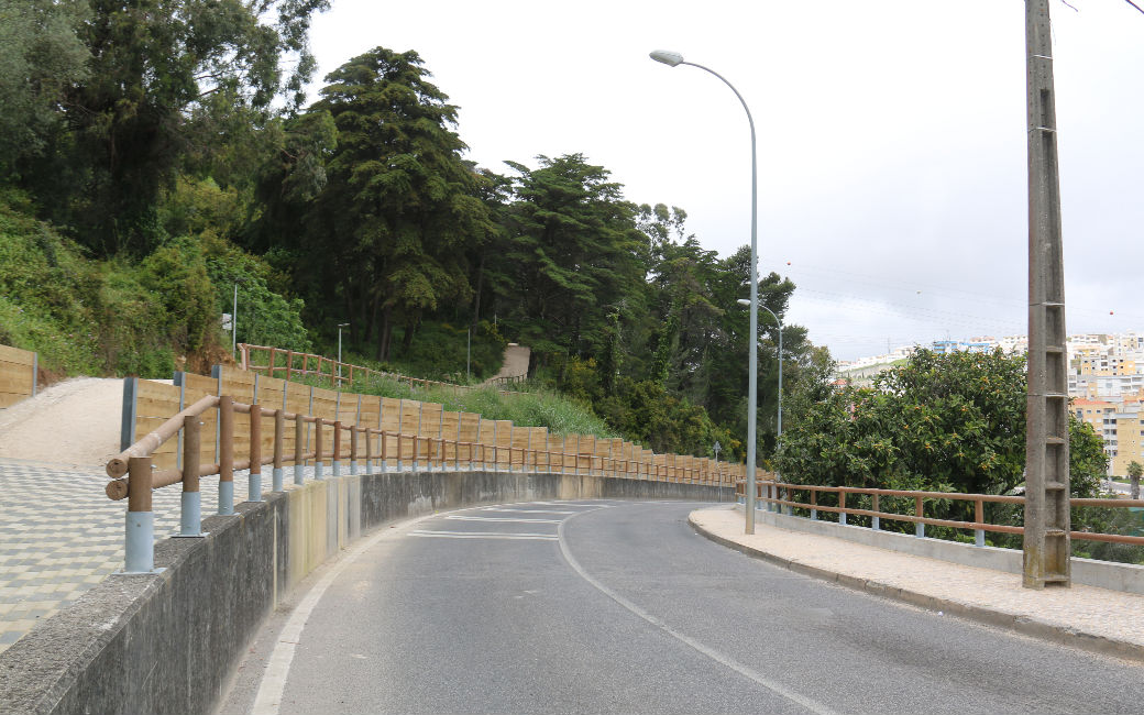 Estrada Serra da Mira sofreu melhoramentos junto ao Parque Fonte das Avencas