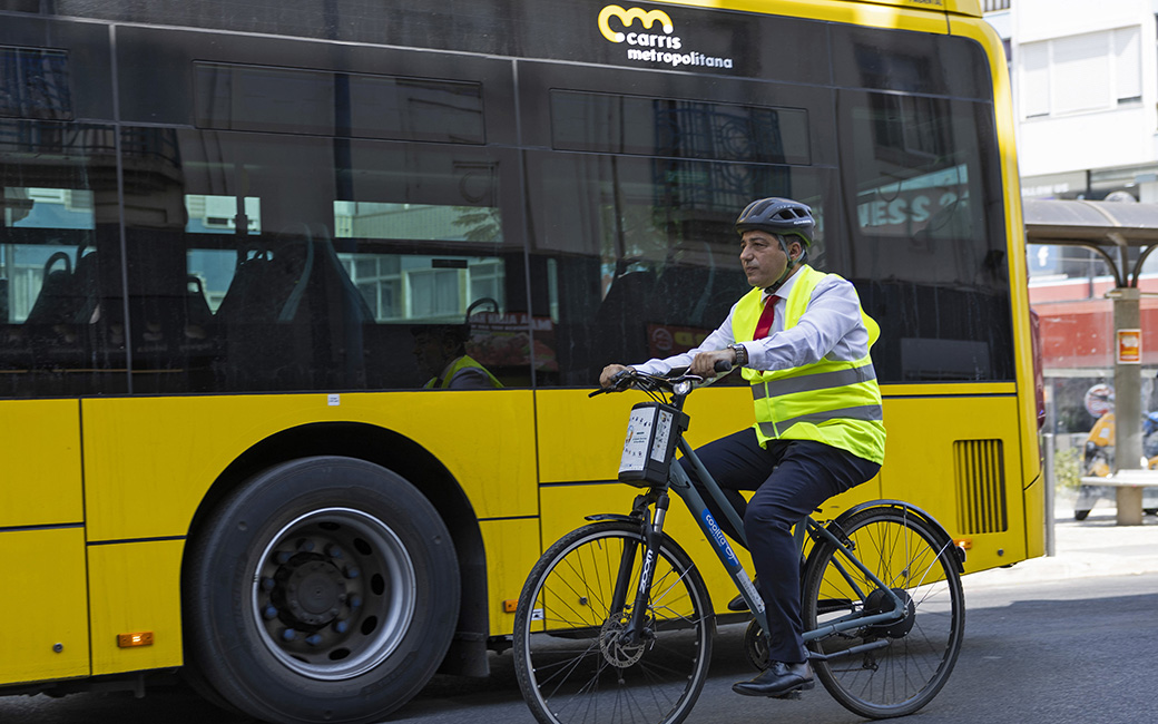 Presidente da Câmara Municipal, Vitor Ferreira, visita alguns locais da cidade onde estão a ser implementados projetos de Mobilidade Sustentável
