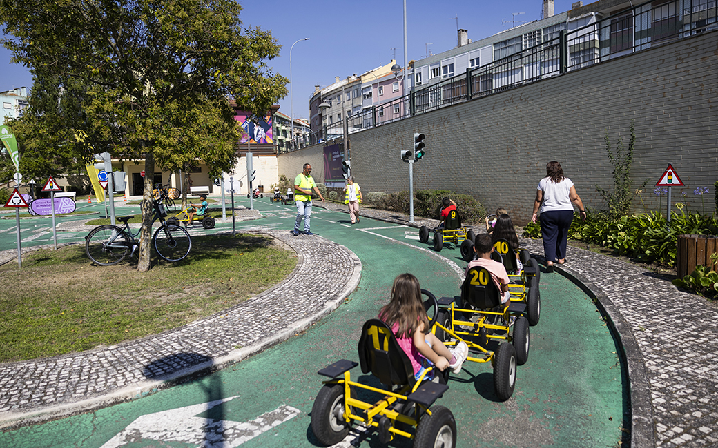 Escola da Mobilidade ensina as regras da circulação rodoviária aos mais novos