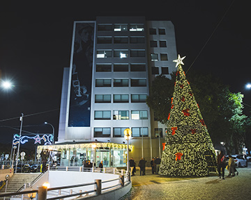 Luzes de Natal brilham ruas da Amadora até Dia de Reis